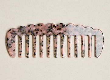 Acetate comb sample