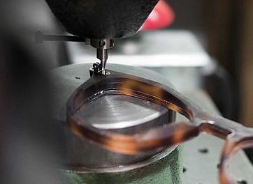 The process of installing acetate sunglasses hinges